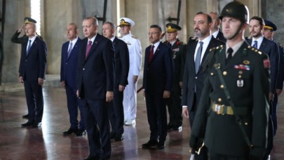 YAŞ üyelerinden Anıtkabir ziyareti