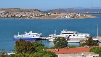 Adada mahsur kalan turistlerin tahliyesi başladı