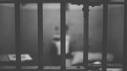 200 tutuklu açlık grevine başladı