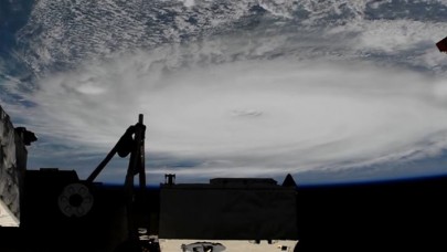 Dorian kabusu! 5 kişi hayatını kaybetti,  hedefi Florida