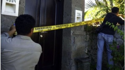 Eşini 'ısırarak' öldürdü!