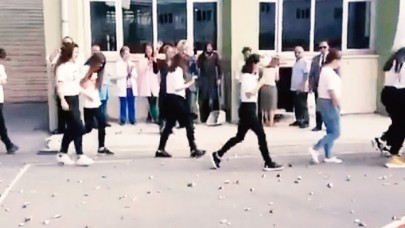 Kadıköy'de Lisedeki Skandal Geleneğe Tepkiler Sürüyor!