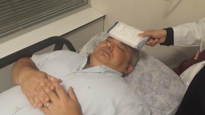 Rapor alamayınca doktoru tehdit edip bilgisayar klavyesi fırlattı