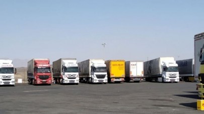 Türk tırları haftalardır Suudi Arabistan'da bekletiliyordu! Geçişlerine izin verildi