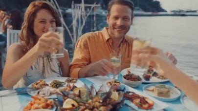 Bakanlık Videosuna 'Rakılı' Montaj!