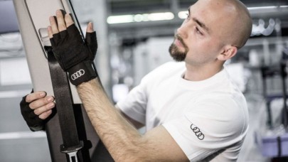 Otomobil Devi 9 Bin 500 İşçi Çıkaracak!