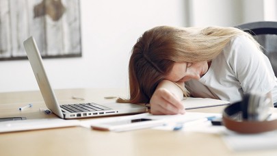 Az Uyuyan Çabuk Yaşlanıyor!