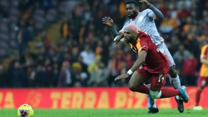 Galatasaray'da Kriz Üstüne Kriz!