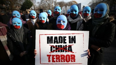 Çin'in Uygur Türklerine Yönelik Politikası Protesto Edildi!