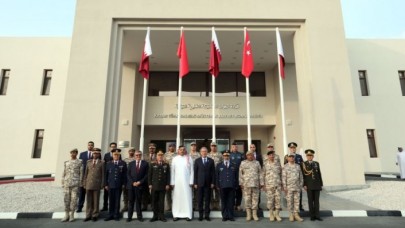 Doha'da Katar-Türk Birleşik Müşterek Kuvvet Komutanlığı Karargahı Açıldı!