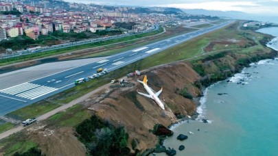 Pistten Çıkan O Uçak Kaderine Terk Edildi: "Bizim De Başımıza Bela Oldu"