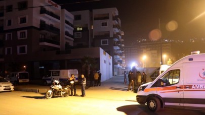 Polis Ve Kız Arkadaşı Evde Silahla Vurulmuş Halde Ölü Bulundu!