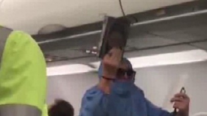 Uçakta Korku Dolu Anlar: 'FETÖ'cüyüm,  Uçağı Patlatacağım'