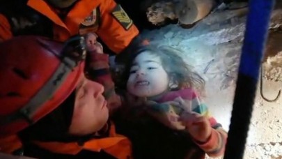 24 Saat Sonra Mucize Kurtuluş: 2, 5 Yaşındaki Kız Çocuğu Kurtarıldı