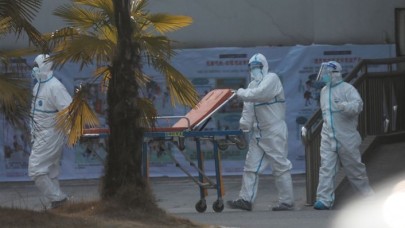 Çin’de Korkutan Tablo: Virüs Bulaşan Kişi Sayısı Hızla Artıyor!