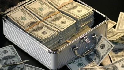 Dünyanın En Zengin İsmi Değişti: Zirvenin Sahibi O Oldu!