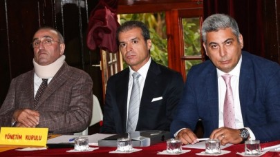 Galatasaray'da Sürpriz İstifa!