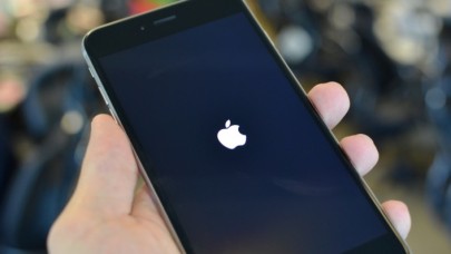 iPhone'larda Güvenlik Açığı: Bilgileriniz Ele Geçirilmiş Olabilir!