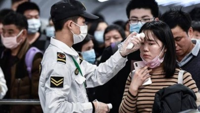 Koronavirüs İçin Şok Komplo Teorisi: ABD Elle Üretti Çin’e Yolladı!