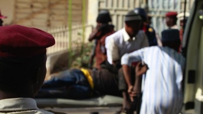 Nijerya'da Camiye Bombalı Saldırı!