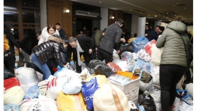 Ordu Halkı Elazığ İçin Seferberlik İlan Etti: Onlarca Tır Dolusu Yardım Malzemesi Gönderildi!