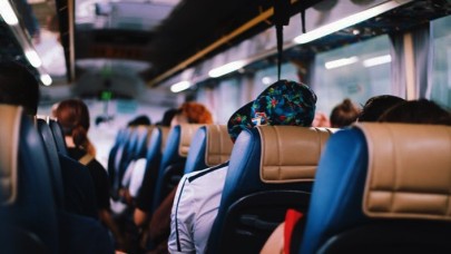 Otobüs Yolculuğu Kararı Resmi Gazete'de: Evcil Hayvanlar Taşınabilecek!