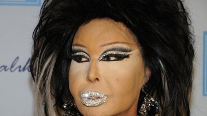 Vedat Milor,  Bülent Ersoy'un Kulisine İstediği Yemekleri Tiye Aldı: Ersoy Davet Etti!