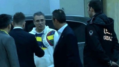 Ali Koç,  Ersun Yanal'la buluştu,  futbolcular da katıldı