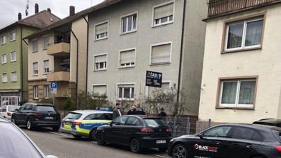 Almanya’da Türk Diyanet temsilcisinin evine kurşun yağdırdılar!