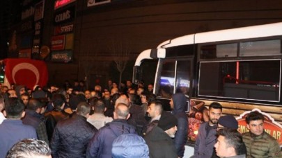 Anadolu uyanıyor: Nevşehir'de vatandaşlar Mehmetçik için toplandı