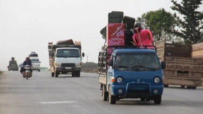 Avrupa'ya gitmek isteyen Suriyeliler Türkiye sınırlarına ilerliyor