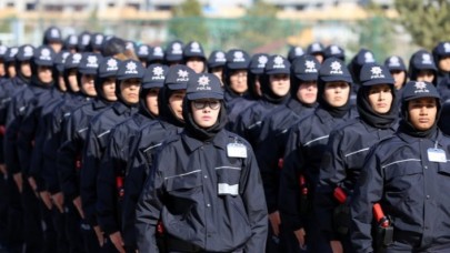 "Başı Kapalı Polis Mi Olur" Diyen Kişinin Akıbeti Belli Oldu!