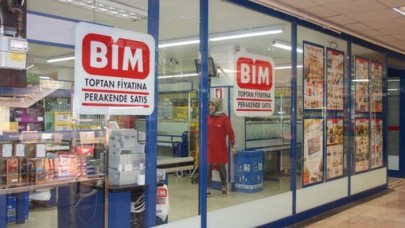 BİM,  iştiraki Aktül Kağıt'ın tüm paylarını 155 milyon TL bedelle Ömer Hulusi Topbaş'a sattı