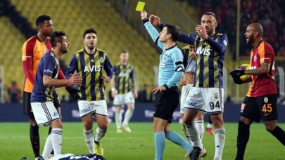 Derbinin hakemi Halil Umut Meler'e şok!