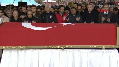 Erdoğan: Allah yolunda öldürülenlere ölüler demeyiniz,  onlar diridirler!