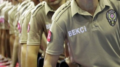 GBT sorgulayan 3 bekçi bıçaklandı: Vatandaş bacağından vuruldu!