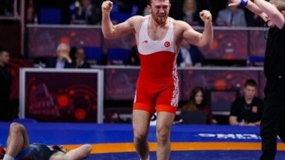 Gururumuz Süleyman Karadeniz