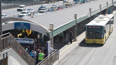 İETT'den Metro ve Metrobüs Tarifelerine Yüzde 35 Zam Kararı!
