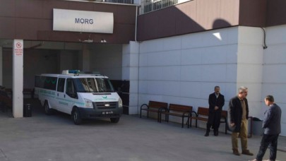 Lise öğrencisi çocuk annesini döven babasını öldürdü