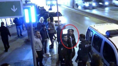 Metrobüste 11 Yaşındaki Kızı Taciz Ettiği Öne Sürülen Faslı Şüpheli Yakalandı