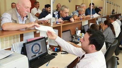 Milyonlarca memuru ilgilendiren düzenleme: Performansa 'yıldız' geliyor!