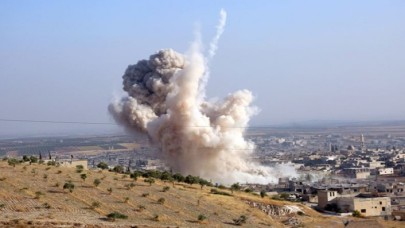 Rus savaş uçakları İdlib'e hava saldırısı düzenliyor!