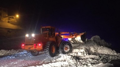 Trabzon-Gümüşhane yolunda çığ felaketi