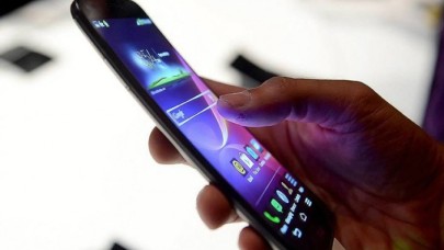 Turkcell Vodafone ve Türk Telekom'a deprem cezası