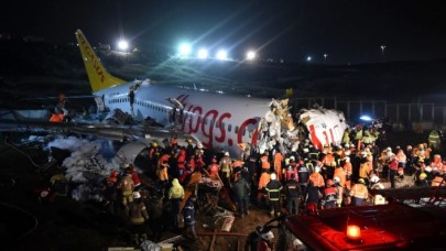 Uçak Kazasında Hayatını Kaybedenlerin Kimlikleri Belli Oldu!