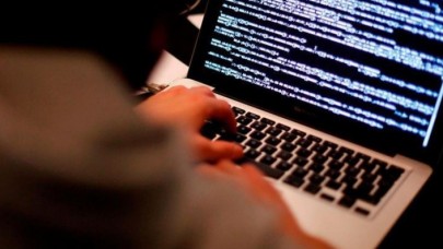 Yasa dışı bahis ve kumar oynayanlar dikkat: Evinize haciz gelebilir!