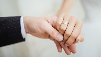 Azerbaycan'dan yeni koronavirüs önlemi: Düğünler yasaklandı!