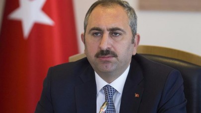 Bakan Gül'den göçmen çağrısı: Bir an önce...