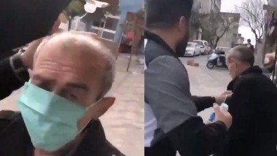 Bu kadarı terbiyesizlik: Yaşlı adama yaptıkları pes dedirtti!
