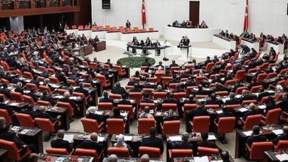 Bugün çalışanlar bile sağır dilsiz,  TBMM'de tarihi gün!